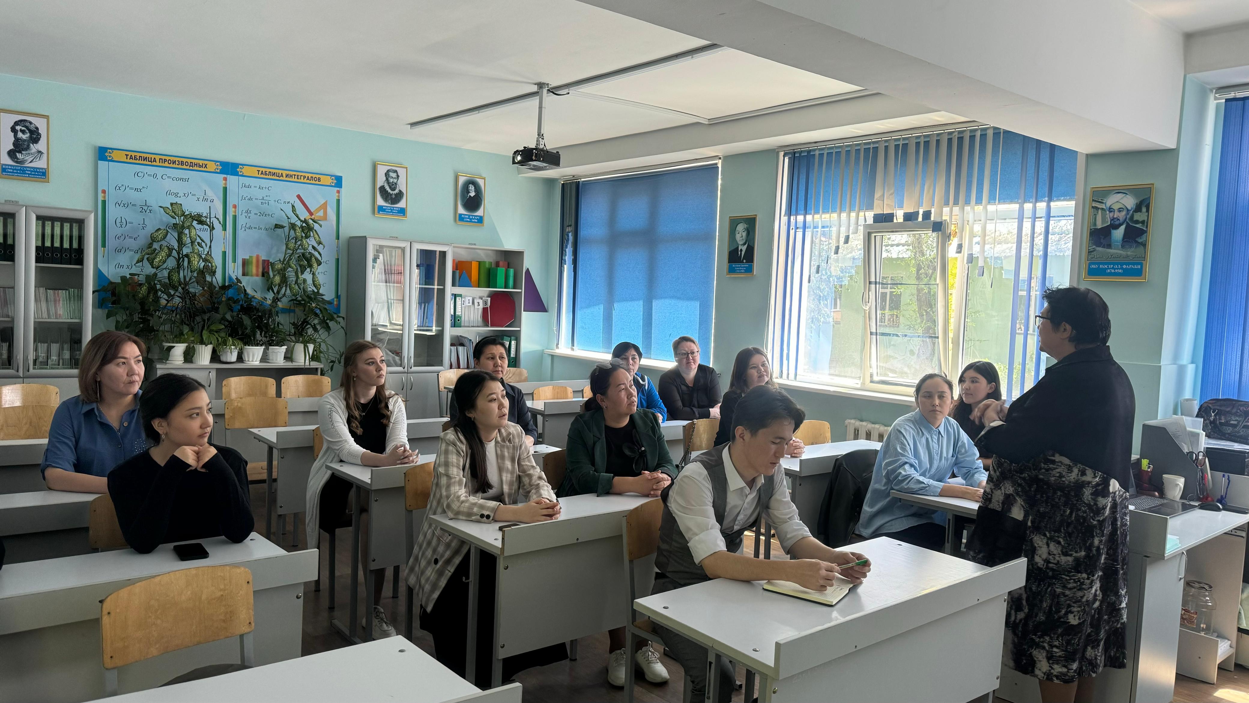 Жас мамандар  онкүдігі аясындағы тренинг семинар